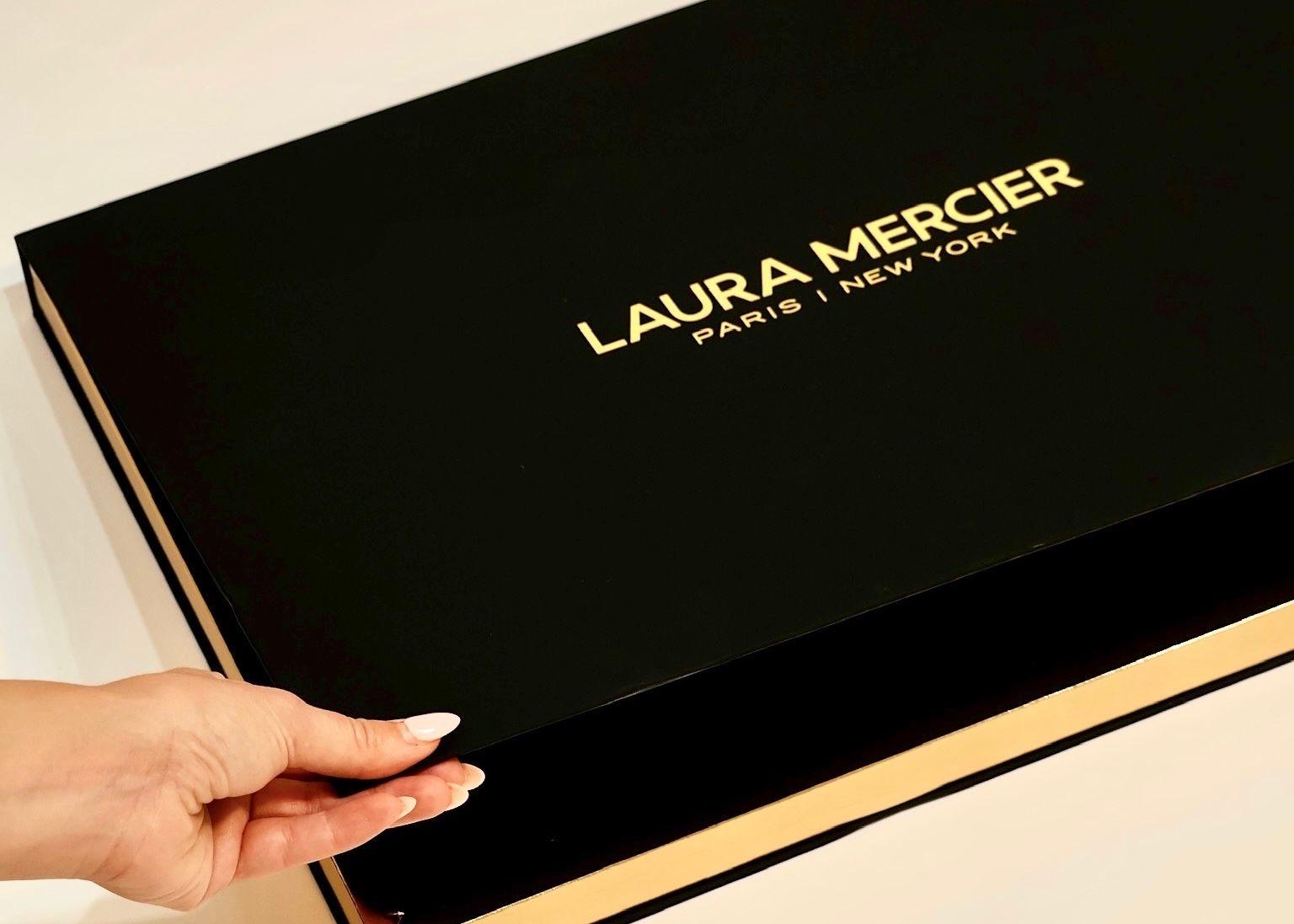 Laura Mercier Caviar Eyeshadow Stick Black and Gold gift box