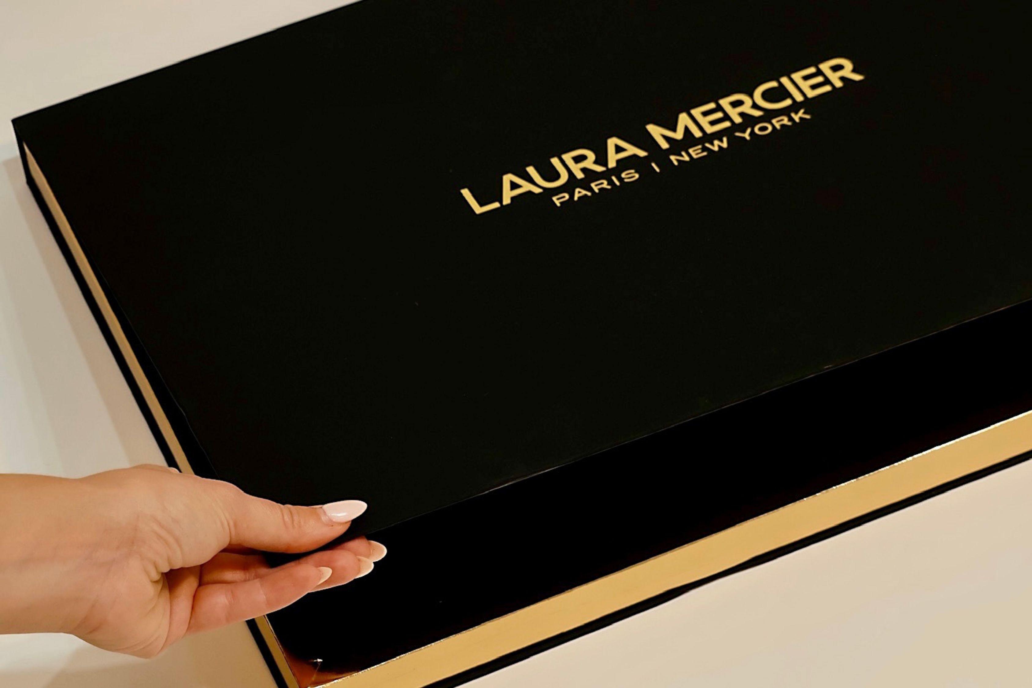 Laura Mercier Caviar Eyeshadow Stick Black and Gold gift box