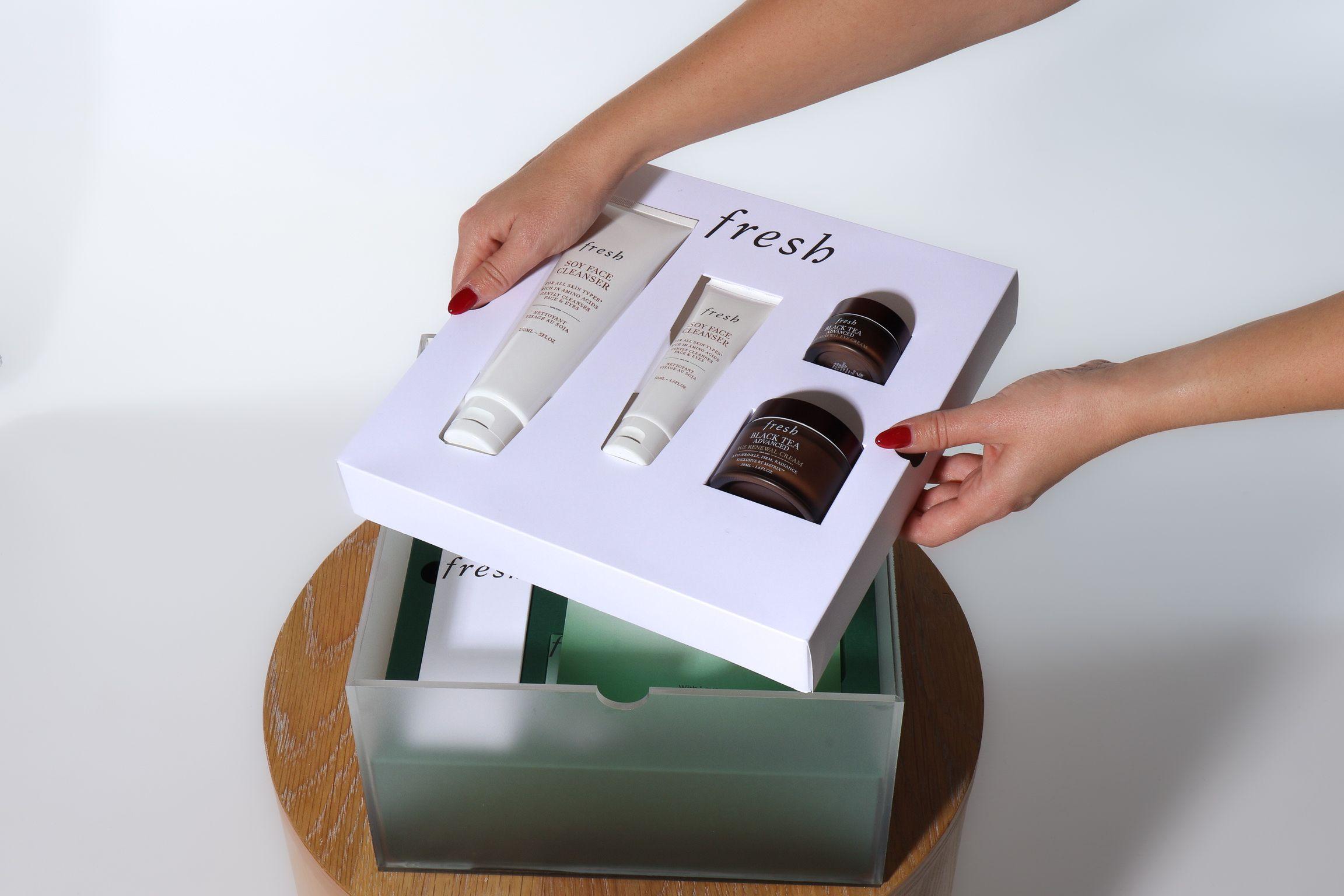 Fresh Beauty Soy Cleanser PR Mailer frosted gradient box with product fitments