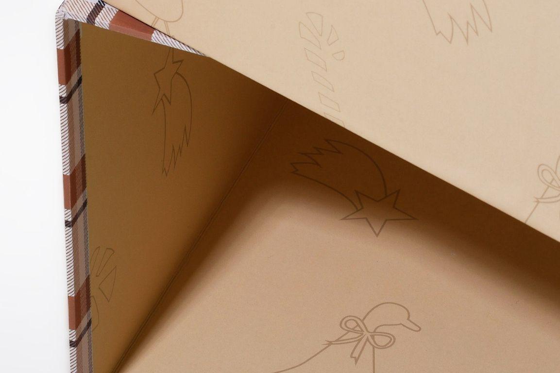 Sofia Grainge x Amazon Essentials Autumn/Winter 2025 Collection Amazon Influencer Program Holiday Gift Mailer