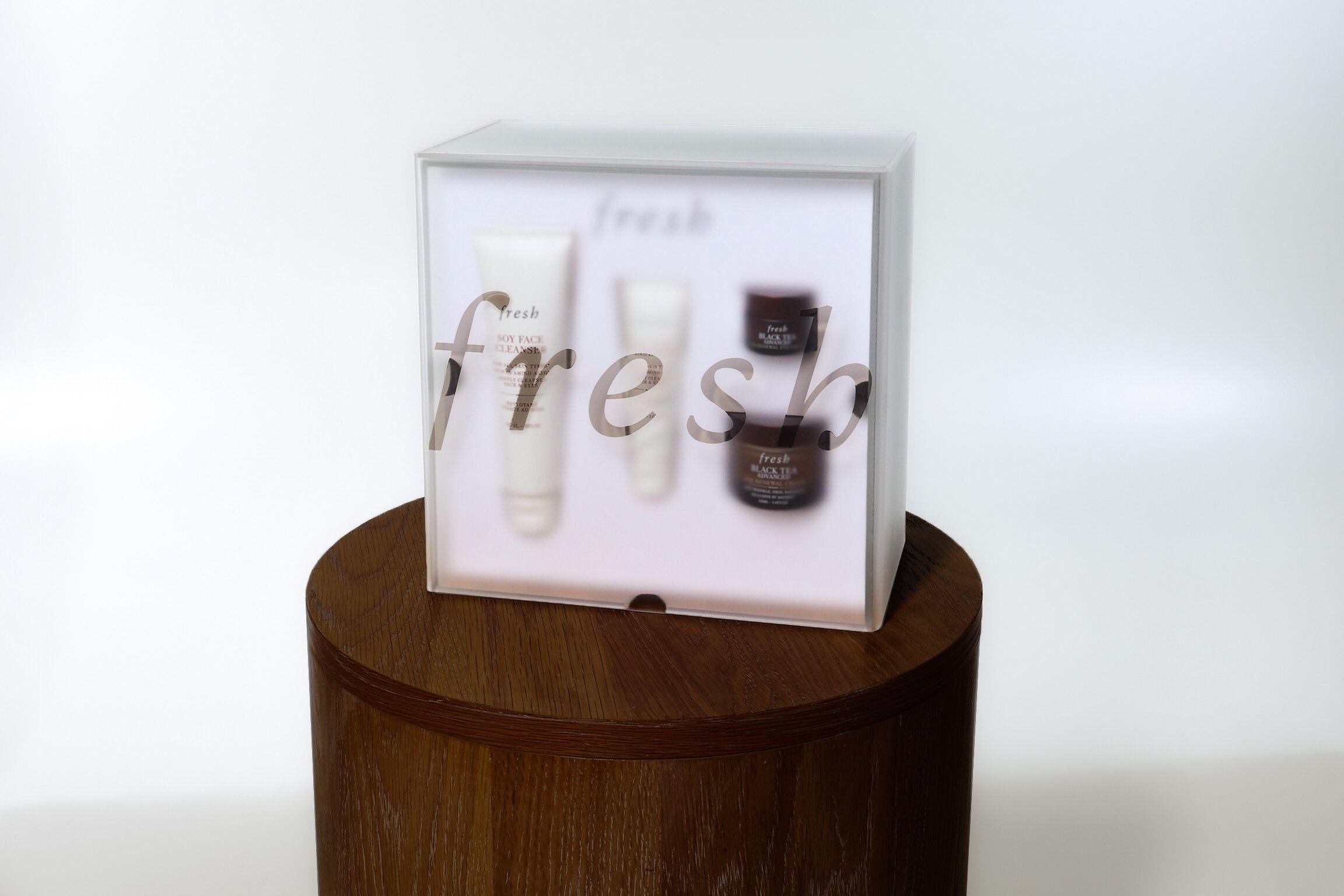 Fresh Beauty Soy Cleanser PR Mailer frosted gradient box with product fitments