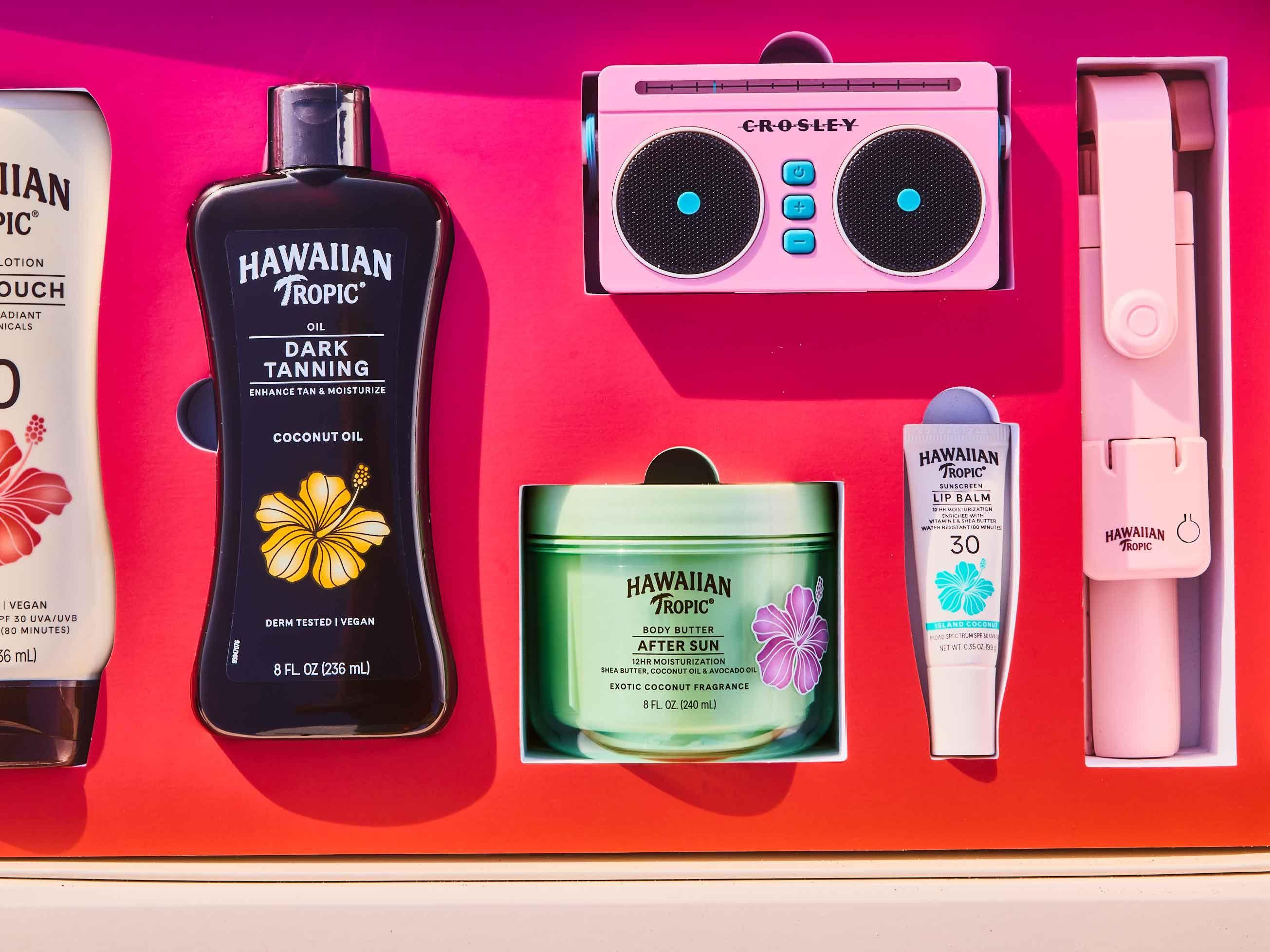 Hawaiian Tropics x Alix Earle Tanthem Campaign